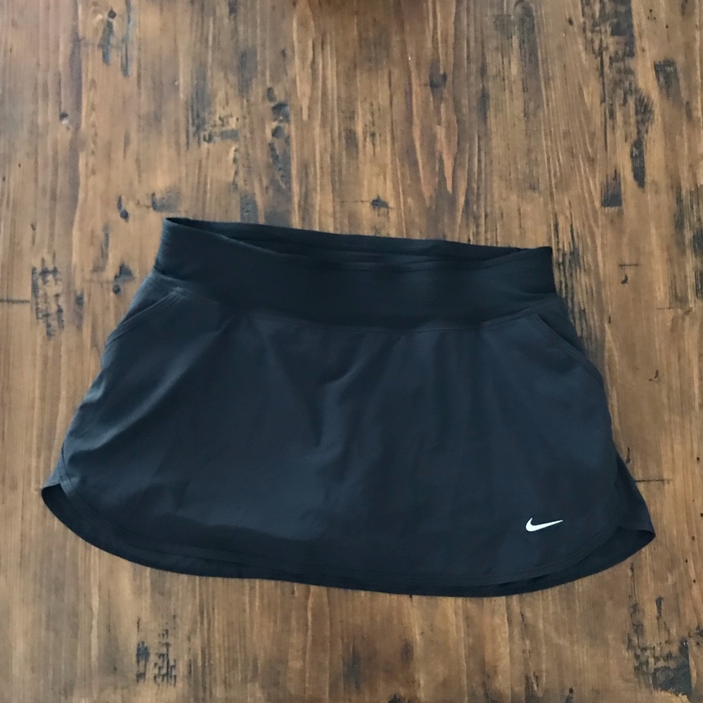 Nike Dri Fit Tennis Skirt / Skort